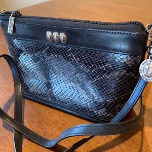GUC Brighton black leather snake embossed  crossbody with strap and charm —clean